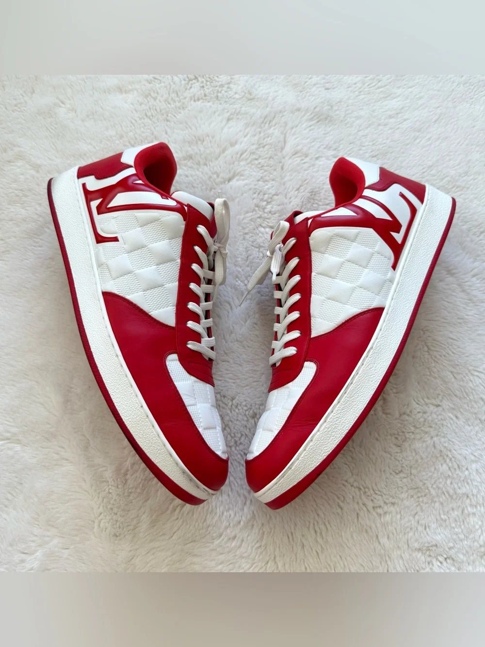 Louis Vuitton Rivoli red/white men sneakers size 10 US Authentic Retail 1275$